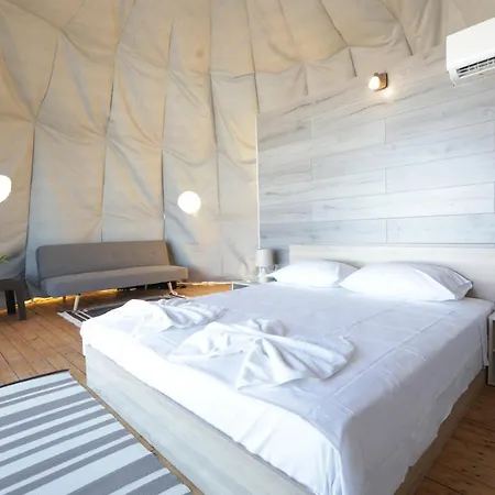 Paliouri Luxury Domes *